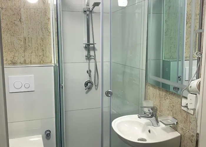 Fishta Quality Q5 36 Apartment *